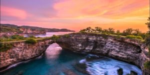 NUSA PENIDA EAST Tour : Private Car, Fast Boat & Hotel Transfer